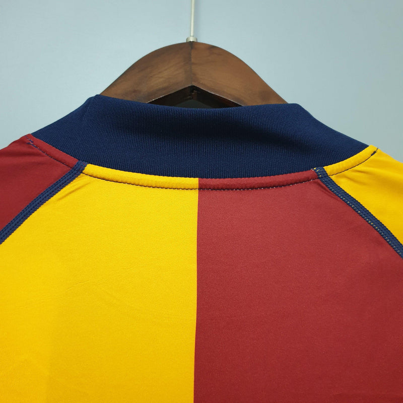 Camiseta retro local de la AS Roma 2001/02