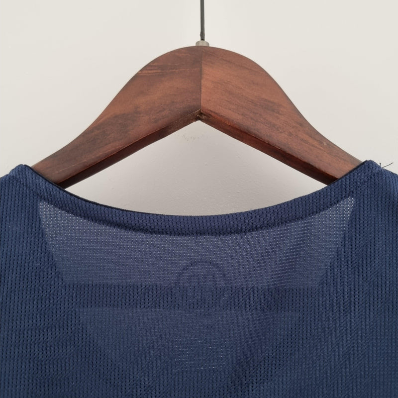 Camiseta retro de la tercera equipación del Inter de Milán 2004/05