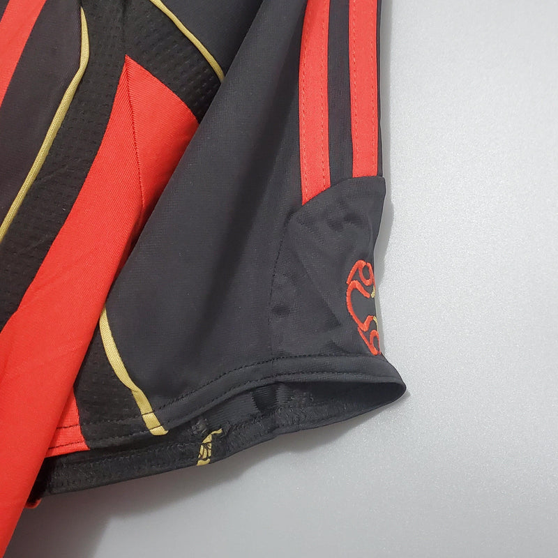 Camiseta retro local del AC Milan 2006/07