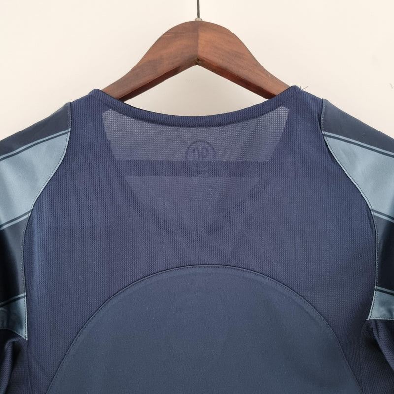 Camiseta retro de la tercera equipación del Inter de Milán 2004/05