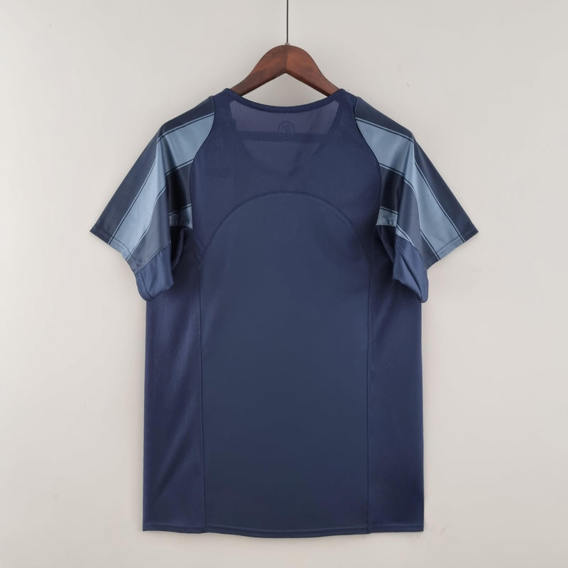 Camiseta retro de la tercera equipación del Inter de Milán 2004/05